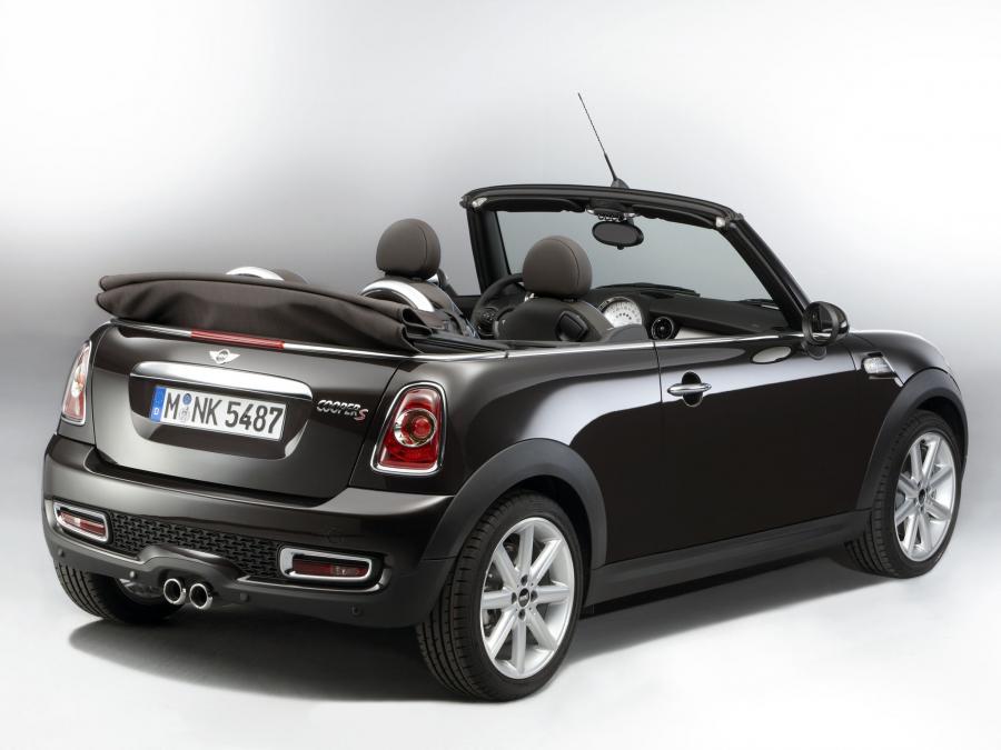  Mini Cooper S Cabrio Highgate 2012 года  (фото 2 из 30)